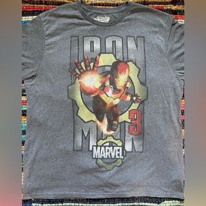 Size XXL Old Navy Marvel Iron Man 3 Tshirt